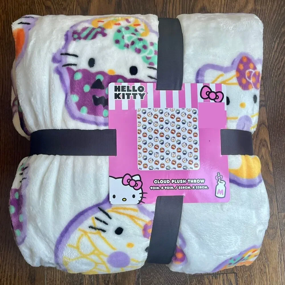 Hello Kitty Halloween Pumpkin Mummy Cupcake Cloud Plush Throw Blanket (Queen)